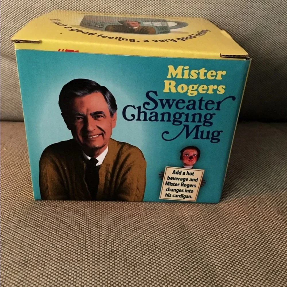 Mister Rogers Sweater Changing Mug!